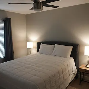 3bdr Remodeled Scottsdale Desert Pool Oasis And Entertainment , Phoenix United States