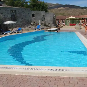 La Mandola Hotel